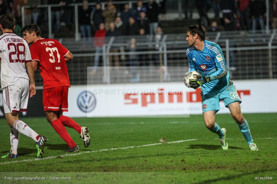Samuel Radlinger, 13.11.2014, 1. FCN II, Kickers Würzburg, Flyeralarm Arena, Fussball, Würzburger Kickers, FC Nürnberg II, FC Würzburger Kickers - Bild-ID: 2142588