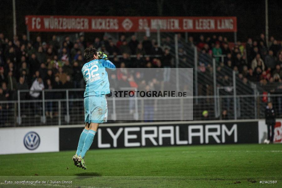 Samuel Radlinger, 13.11.2014, 1. FCN II, Kickers Würzburg, Flyeralarm Arena, Fussball, Würzburger Kickers, FC Nürnberg II, FC Würzburger Kickers - Bild-ID: 2142589
