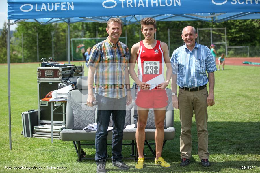Paul Kruck, Günther Felbinger, Patrick Karl, Lauf, Weitsprung, Hochsprung, Wettbewerb, Karlstadt, Leichtathletik, Stadion, LG Karlstadt, LG Karlstadt Gambach Lohr, Sparkassen Meeting, Karlstadter Sparkassen Meeting 2015, Sparkassen Meeting 2015 - Bild-ID: 2148674