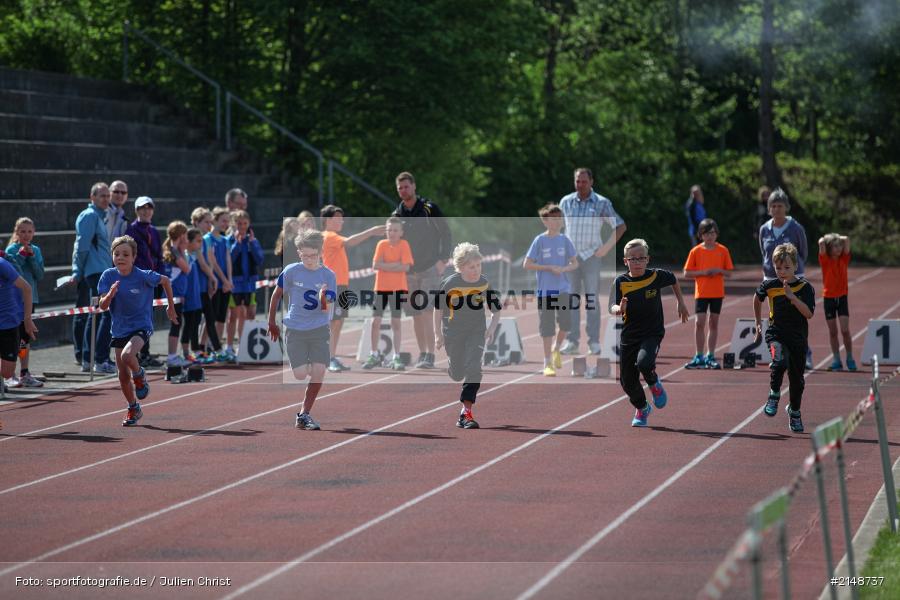 Lauf, Weitsprung, Hochsprung, Wettbewerb, Karlstadt, Leichtathletik, Stadion, LG Karlstadt, LG Karlstadt Gambach Lohr, Sparkassen Meeting, Karlstadter Sparkassen Meeting 2015, Sparkassen Meeting 2015 - Bild-ID: 2148737