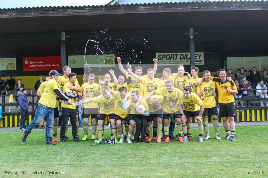 Dane Hofmann, Michael Rützel, Maximilian Jeckel, Karli Heinz, David Pahls, Jonas Böttcher, Andre Deusinger, Thorsten Amend, Robin Schindler, Jonas Christ, Lucas Mann, Jonas Herbert, Simon Heinz, Thomas Haberkorn, Stefan Remlein, Daniel Fuchs, Vincent Hanselmann, Niclas Christ, Fabian Peter, Daniel Brasch, Meister 2015, Meisterschaft 2015, Würzburg, A-Klasse, Fussball, SV Sendelbach Steinbach II, BSC Aura, BC Aura - Bild-ID: 2152918