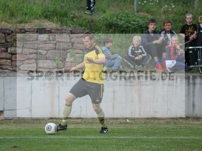 Fotos von BSC Aura - SV Sendelbach-Steinbach II auf sportfotografie.de