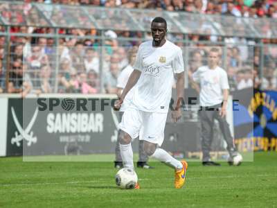Fotos von FC Würzburger Kickers - 1. FC Saarbrücken auf sportfotografie.de
