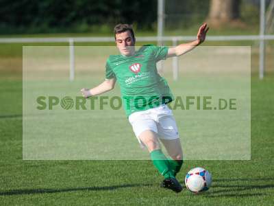 Fotos von FC Schweinfurt 05 II - TUS Frammersbach auf sportfotografie.de