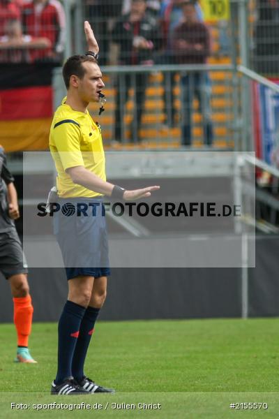 Schiedsrichter, Marcel Schütz, TG Westhofen, Würzburg, Dallenberg, flyeralarm Arena, 05.09.2015, Fussball, 3. Liga, FC Rot-Weiß Erfurt, FC Würzburger Kickers - Bild-ID: 2155570