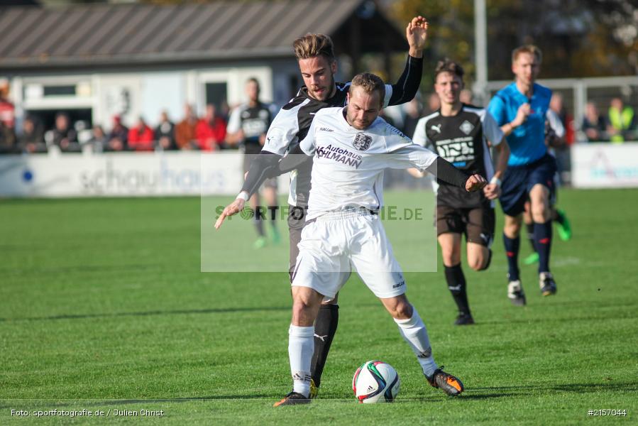 Felix Strassberger, Steffen Lehofer, 31.10.2015, Landesliga, Fussball, FVgg Bayern Kitzingen, TSV Karlburg, Karlburg - Bild-ID: 2157044