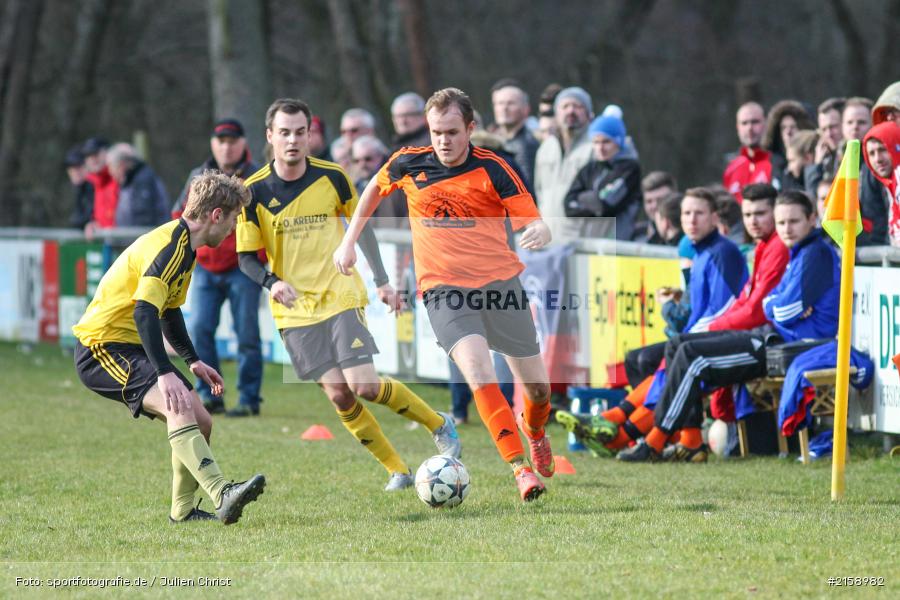Sven Ullrich, Timo Rützel, David Pahls, Obersinn, 13.03.2016, Derby, BSC Aura, FV Mittelsinn/Obersinn - Bild-ID: 2158982