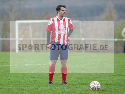 Fotos von FC Wiesenfeld Halsbach - TSV Karlburg II auf sportfotografie.de