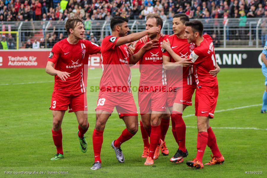 Joannis Karsanidis, Amir Shapourzadeh, Rico Benatelli, Elia Soriano, Dominik Nothnagel, 09.04.2016, flyeralarm Arena, Würzburg, Fussball, 3. Liga, SV Stuttgarter Kickers, FC Würzburger Kickers - Bild-ID: 2160220