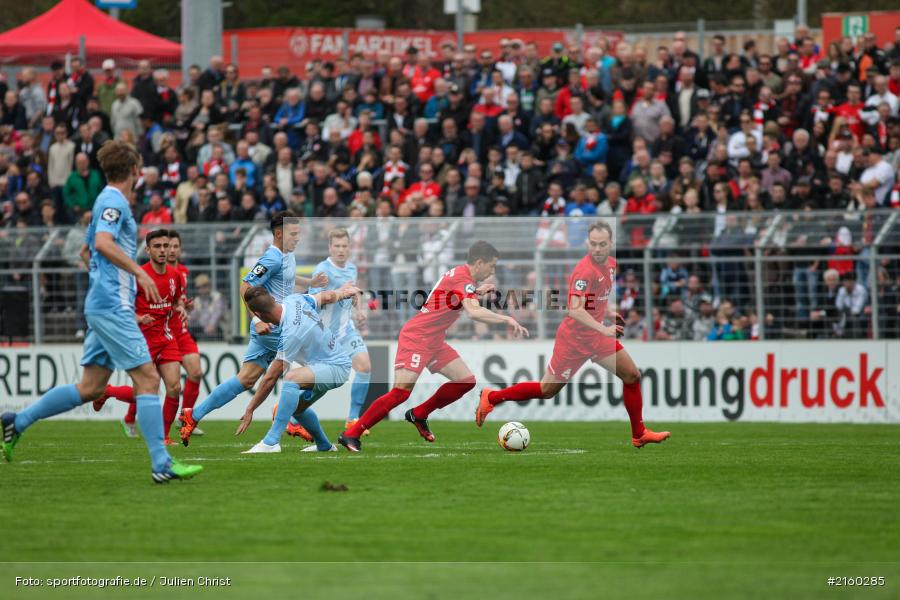 Hendrik Starostzik, Rico Benatelli, Amir Shapourzadeh, 09.04.2016, flyeralarm Arena, Würzburg, Fussball, 3. Liga, SV Stuttgarter Kickers, FC Würzburger Kickers - Bild-ID: 2160285