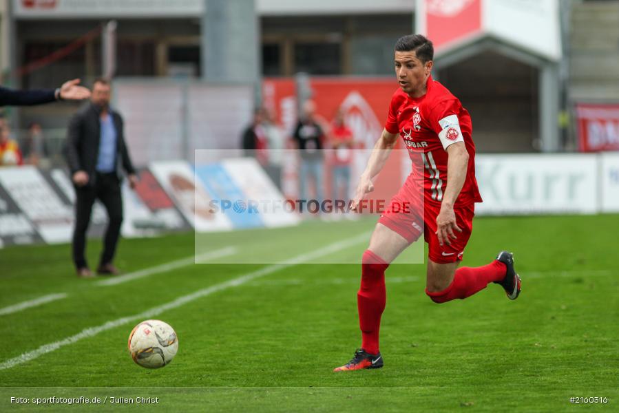 Amir Shapourzadeh, 09.04.2016, flyeralarm Arena, Würzburg, Fussball, 3. Liga, SV Stuttgarter Kickers, FC Würzburger Kickers - Bild-ID: 2160316