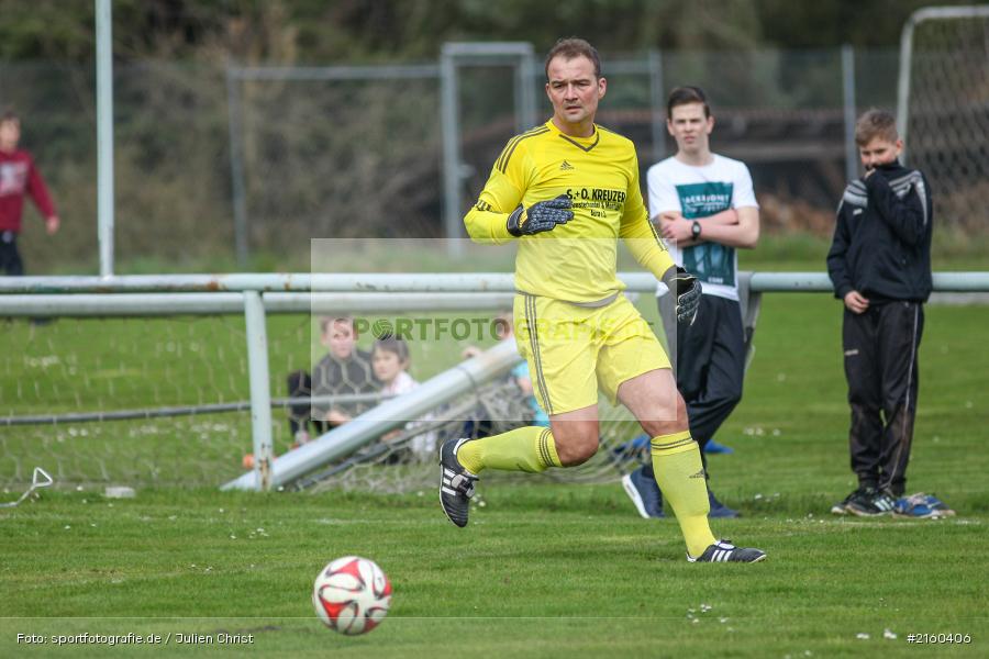 Marcel Katzenberger, 10.04.2016, Kreisklasse Würzburg, Derby, Fussball, BSC Aura, DJK Fellen - Bild-ID: 2160406