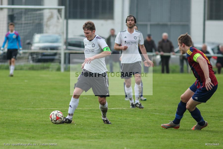 Fabian Peter, Achim Albert, 10.04.2016, Kreisklasse Würzburg, Derby, Fussball, BSC Aura, DJK Fellen - Bild-ID: 2160443