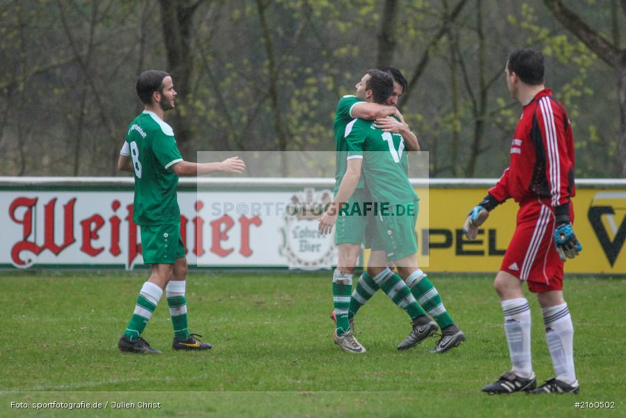 Lorenz Liebler, William Vielwerth, Michael Winkler, 13.04.2016, Würzburg, Kreisliga, TV Marktheidenfeld, FV Karlstadt - Bild-ID: 2160502 Lorenz Liebler, William Vielwerth, Michael Winkler, 13.04.2016, Würzburg, Kreisliga, TV Marktheidenfeld, FV Karlstadt - Bild-ID: 2160502