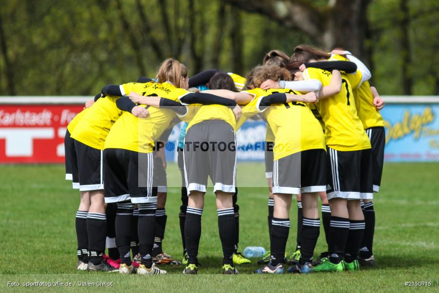 Mannschaftskreis, 17.04.2016, Kreisliga 01 Frauen, Damen, Fussball, SG Schimborn, FV Karlstadt - Bild-ID: 2160716 Mannschaftskreis, 17.04.2016, Kreisliga 01 Frauen, Damen, Fussball, SG Schimborn, FV Karlstadt - Bild-ID: 2160716