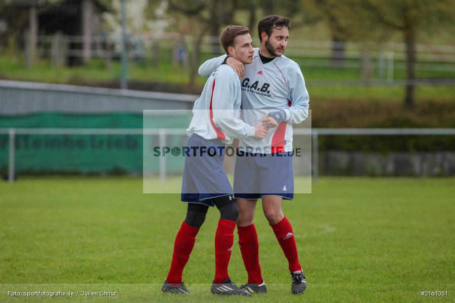 Fussball, 24.04.2016, Gruppe 2, Kreisliga Würzburg, TSV Retzbach, FC Wiesenfeld-Halsbach - Bild-ID: 2161051