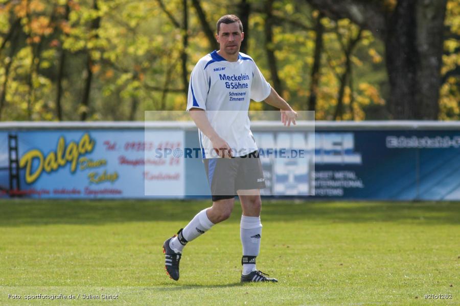 Florian Väthröder, 30.04.2016, Gruppe 2, Kreisliga Würzburg, Fussball, TSV Uettingen, FV Karlstadt - Bild-ID: 2161282 Florian Väthröder, 30.04.2016, Gruppe 2, Kreisliga Würzburg, Fussball, TSV Uettingen, FV Karlstadt - Bild-ID: 2161282
