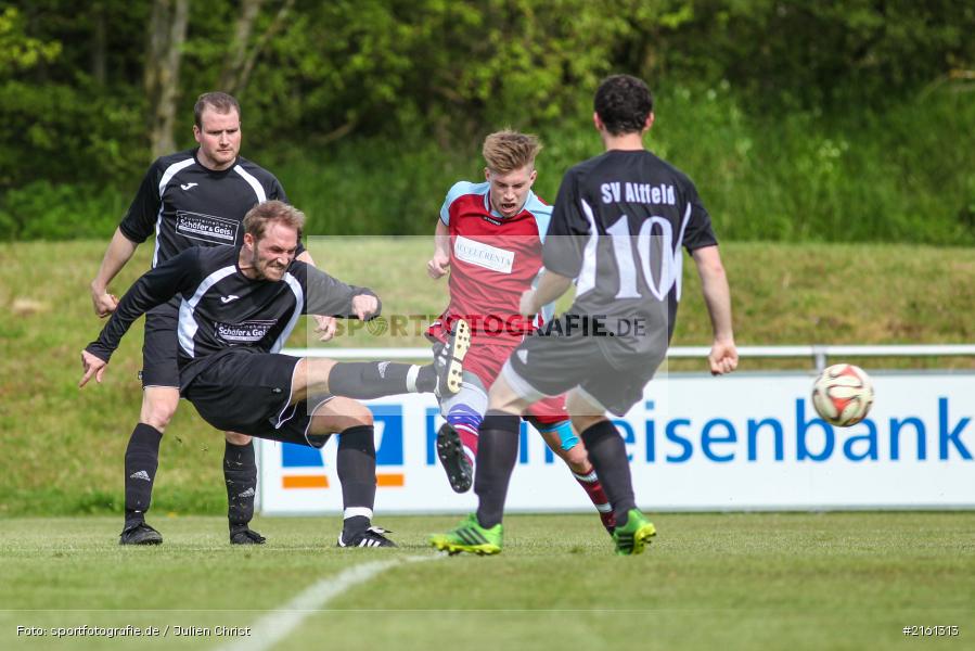 30.04.2016, Gruppe 2, Kreisliga Würzburg, Fussball, SV Altfeld, TSV Retzbach - Bild-ID: 2161313 30.04.2016, Gruppe 2, Kreisliga Würzburg, Fussball, SV Altfeld, TSV Retzbach - Bild-ID: 2161313