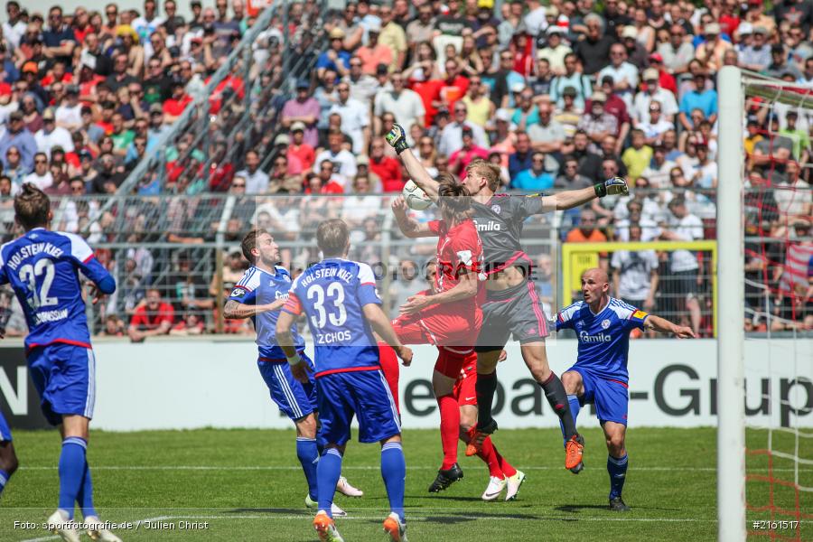 Lukas Billick, Robin Zentner, 07.05.2016, flyeralarm Arena, Würzburg, 3. Liga, Fussball, Holstein Kiel, FC Würzburger Kickers - Bild-ID: 2161517
