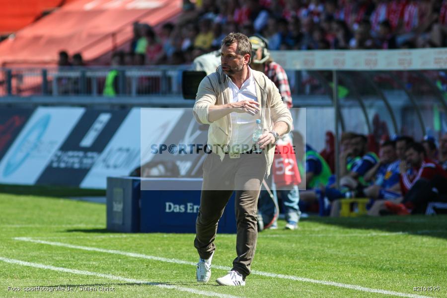 Bernd Hollerbach, 07.05.2016, flyeralarm Arena, Würzburg, 3. Liga, Fussball, Holstein Kiel, FC Würzburger Kickers - Bild-ID: 2161595