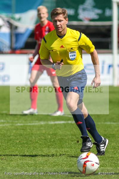 Tobias Welz, 07.05.2016, flyeralarm Arena, Würzburg, 3. Liga, Fussball, Holstein Kiel, FC Würzburger Kickers - Bild-ID: 2161627