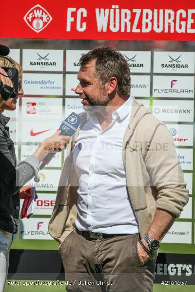Bernd Hollerbach, 07.05.2016, flyeralarm Arena, Würzburg, 3. Liga, Fussball, Holstein Kiel, FC Würzburger Kickers - Bild-ID: 2161637