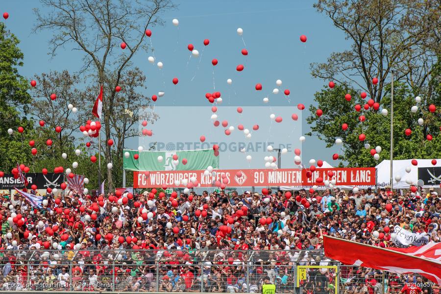 07.05.2016, flyeralarm Arena, Würzburg, 3. Liga, Fussball, Holstein Kiel, FC Würzburger Kickers - Bild-ID: 2161657