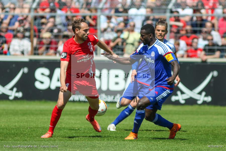 Rico Benatelli, 07.05.2016, flyeralarm Arena, Würzburg, 3. Liga, Fussball, Holstein Kiel, FC Würzburger Kickers - Bild-ID: 2161676