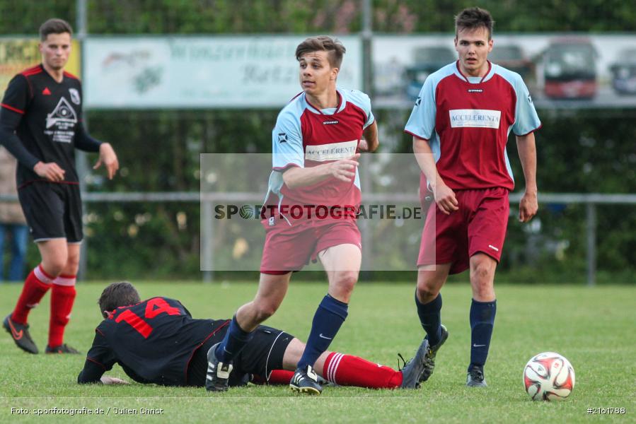 Tim Schebler, Dominik Hehrlein, 16.05.2016, Gruppe 2, Kreisliga Würzburg, Fussball, SV Birkenfeld, TSV Retzbach - Bild-ID: 2161788