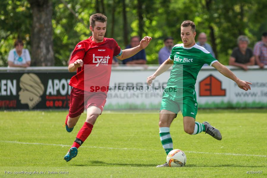 Benedikt Drescher, Michael Winkler, 22.05.2016, Meisterschaft, Gruppe 2, Kreisliga Würzburg, Fussball, FSV Zellingen, FV Karlstadt - Bild-ID: 2161907 Benedikt Drescher, Michael Winkler, 22.05.2016, Meisterschaft, Gruppe 2, Kreisliga Würzburg, Fussball, FSV Zellingen, FV Karlstadt - Bild-ID: 2161907