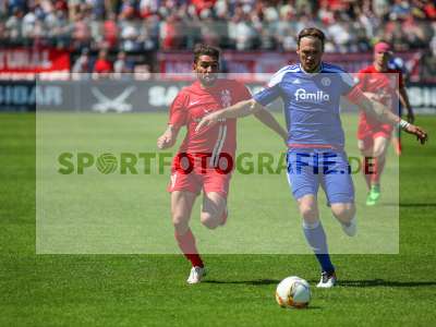 Fotos von FC Würzburger Kickers - Holstein Kiel auf sportfotografie.de