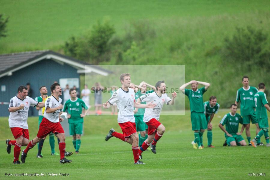 28.05.2016, FC Blau Weiss Leinach, Kreisliga Würzburg Gr. 2, 2016, Relegation, Fussball, FV Thüngersheim, SV Birkenfeld - Bild-ID: 2162085 28.05.2016, FC Blau Weiss Leinach, Kreisliga Würzburg Gr. 2, 2016, Relegation, Fussball, FV Thüngersheim, SV Birkenfeld - Bild-ID: 2162085