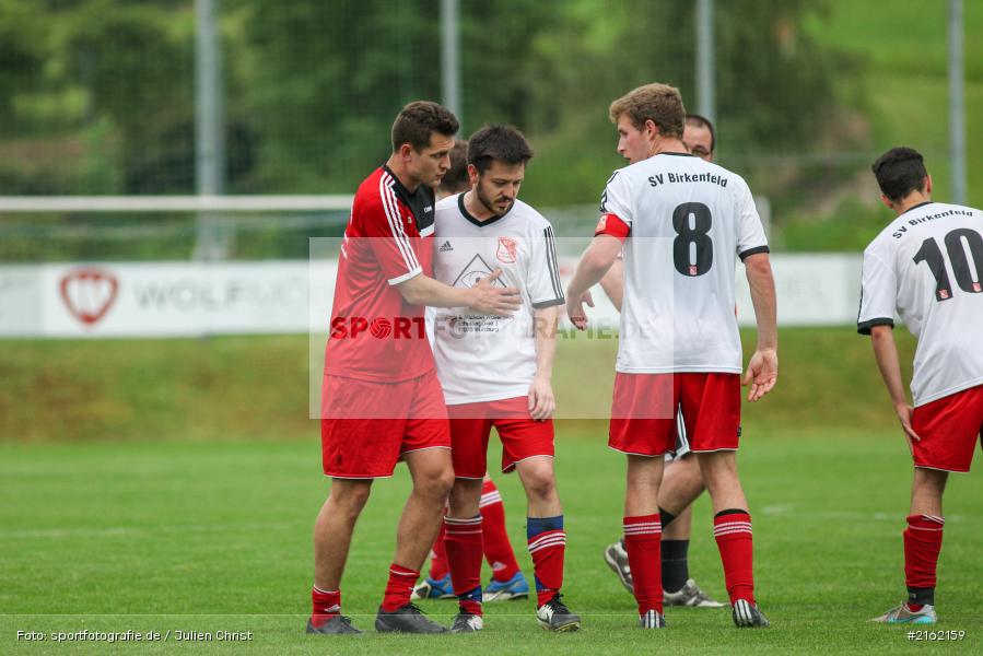 Benedikt Strohmenger, Frederik Ebert, Peter Schebler, FC Blau Weiss Leinach, 28.05.2016, Kreisliga Würzburg Gruppe 2, Relegation, FV Thüngersheim, SV Birkenfeld - Bild-ID: 2162159