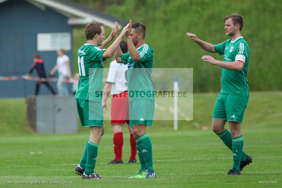 Yannick Eckert, Stefan Pfeuffer, FC Blau Weiss Leinach, 28.05.2016, Kreisliga Würzburg Gruppe 2, Relegation, FV Thüngersheim, SV Birkenfeld - Bild-ID: 2162166