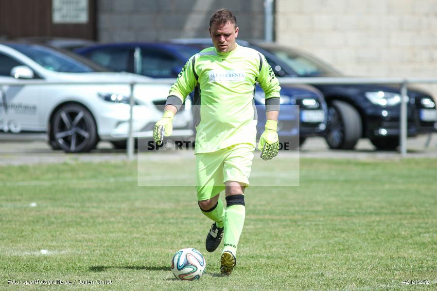 Fabian Brand, Hundsbach, Fussball, 10.07.2016, Sportfest Hundsbach, FC Leinach, TSV Retzbach - Bild-ID: 2169252