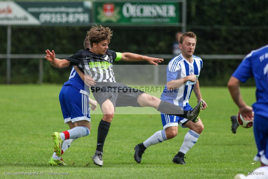 Patrick Mueller, Dominik Hehrlein, 31.07.2016, Gruppe 2, Kreisliga Würzburg, Fussball, TV Marktheidenfeld, TSV Retzbach - Bild-ID: 2170193