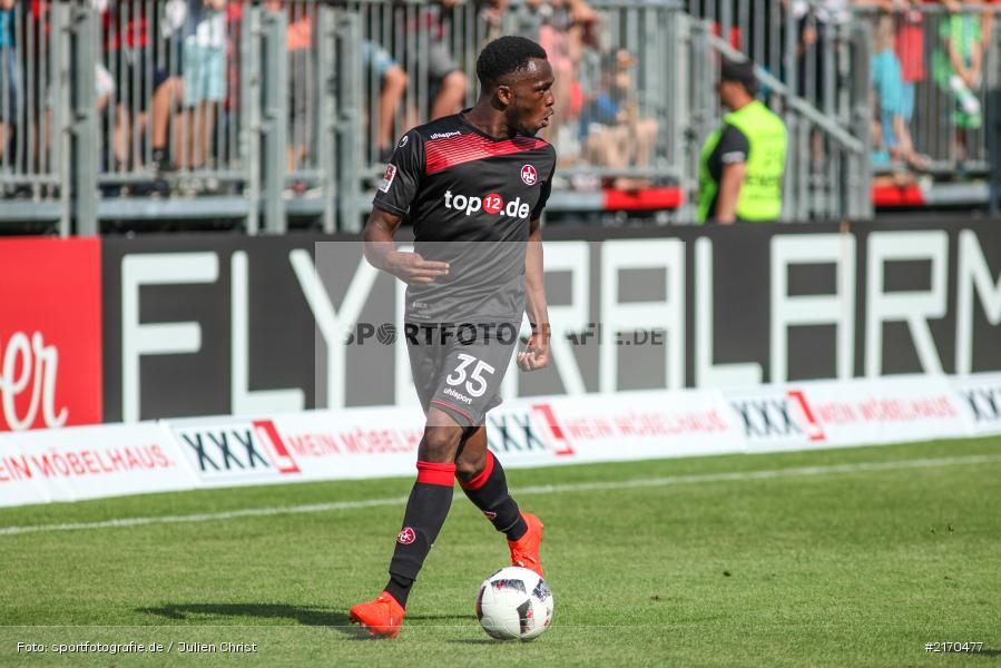 Osayamen Osawe, 14.08.2016, flyeralarm Arena, Würzburg, 2. Bundesliga, 1. FC Kaiserslautern, FC Würzburger Kickers - Bild-ID: 2170477 Osayamen Osawe, 14.08.2016, flyeralarm Arena, Würzburg, 2. Bundesliga, 1. FC Kaiserslautern, FC Würzburger Kickers - Bild-ID: 2170477