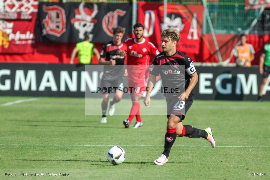 Daniel Halfar, 14.08.2016, flyeralarm Arena, Würzburg, 2. Bundesliga, 1. FC Kaiserslautern, FC Würzburger Kickers - Bild-ID: 2170493 Daniel Halfar, 14.08.2016, flyeralarm Arena, Würzburg, 2. Bundesliga, 1. FC Kaiserslautern, FC Würzburger Kickers - Bild-ID: 2170493