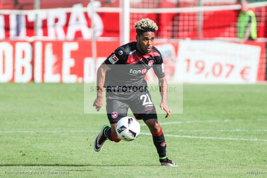 Philipp Mwene, 14.08.2016, flyeralarm Arena, Würzburg, 2. Bundesliga, 1. FC Kaiserslautern, FC Würzburger Kickers - Bild-ID: 2170496 Philipp Mwene, 14.08.2016, flyeralarm Arena, Würzburg, 2. Bundesliga, 1. FC Kaiserslautern, FC Würzburger Kickers - Bild-ID: 2170496