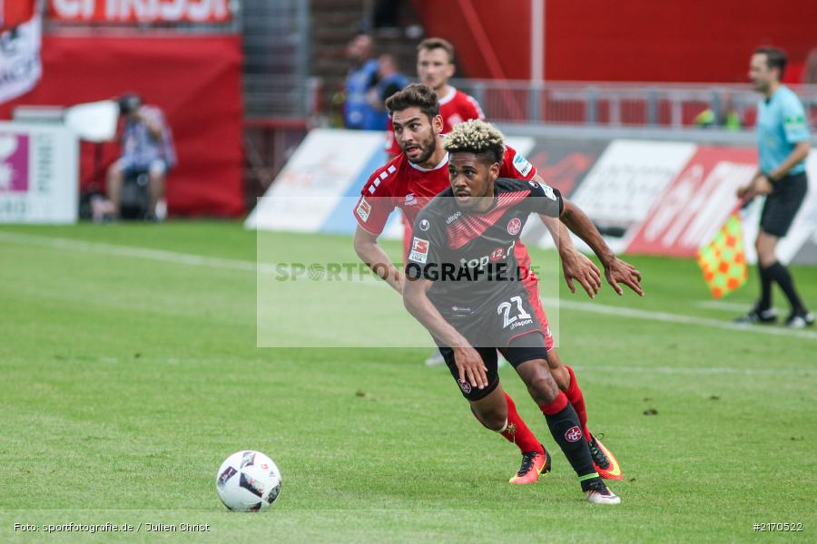 Philipp Mwene, 14.08.2016, flyeralarm Arena, Würzburg, 2. Bundesliga, 1. FC Kaiserslautern, FC Würzburger Kickers - Bild-ID: 2170522 Philipp Mwene, 14.08.2016, flyeralarm Arena, Würzburg, 2. Bundesliga, 1. FC Kaiserslautern, FC Würzburger Kickers - Bild-ID: 2170522