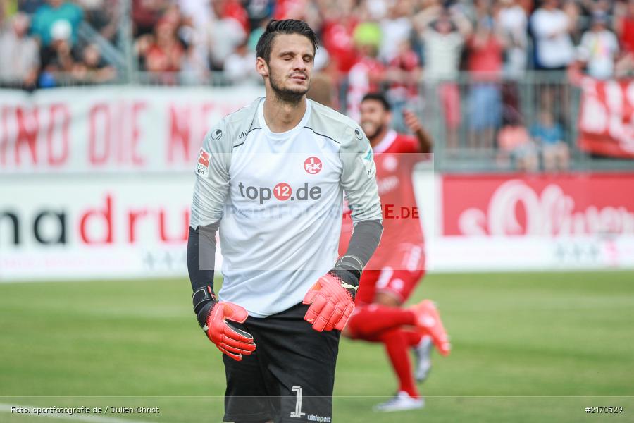 André Weis, 14.08.2016, flyeralarm Arena, Würzburg, 2. Bundesliga, 1. FC Kaiserslautern, FC Würzburger Kickers - Bild-ID: 2170529 André Weis, 14.08.2016, flyeralarm Arena, Würzburg, 2. Bundesliga, 1. FC Kaiserslautern, FC Würzburger Kickers - Bild-ID: 2170529