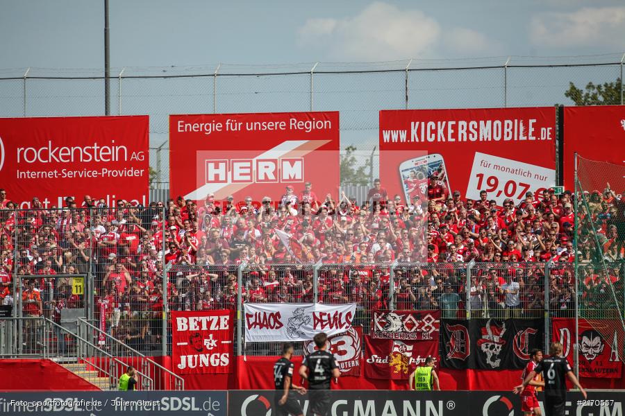 14.08.2016, flyeralarm Arena, Würzburg, 2. Bundesliga, 1. FC Kaiserslautern, FC Würzburger Kickers - Bild-ID: 2170557 14.08.2016, flyeralarm Arena, Würzburg, 2. Bundesliga, 1. FC Kaiserslautern, FC Würzburger Kickers - Bild-ID: 2170557
