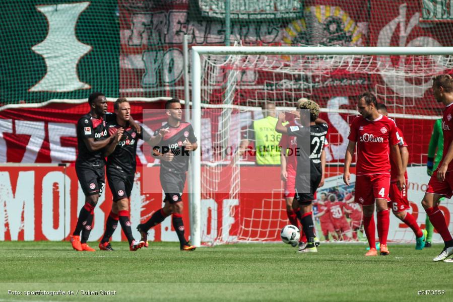 Marcel Gaus, 14.08.2016, flyeralarm Arena, Würzburg, 2. Bundesliga, 1. FC Kaiserslautern, FC Würzburger Kickers - Bild-ID: 2170559 Marcel Gaus, 14.08.2016, flyeralarm Arena, Würzburg, 2. Bundesliga, 1. FC Kaiserslautern, FC Würzburger Kickers - Bild-ID: 2170559