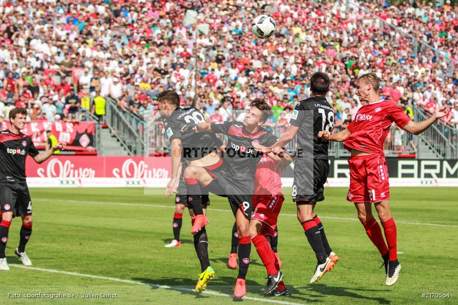 Lukas Görtler, Tobias Schröck, 14.08.2016, flyeralarm Arena, Würzburg, 2. Bundesliga, 1. FC Kaiserslautern, FC Würzburger Kickers - Bild-ID: 2170564
