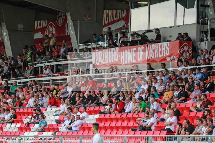 Flyeralarm-Arena, 20.08.2016, Runde 1, DFB-Pokal, Eintracht Braunschweig, FC Würzburger Kickers - Bild-ID: 2170691 Flyeralarm-Arena, 20.08.2016, Runde 1, DFB-Pokal, Eintracht Braunschweig, FC Würzburger Kickers - Bild-ID: 2170691