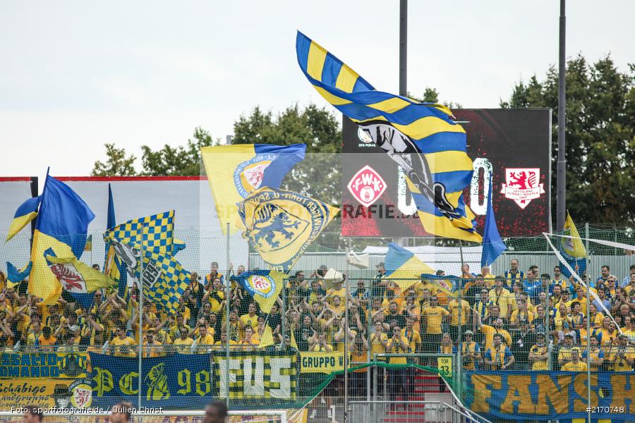 Flyeralarm-Arena, 20.08.2016, Runde 1, DFB-Pokal, Eintracht Braunschweig, FC Würzburger Kickers - Bild-ID: 2170748 Flyeralarm-Arena, 20.08.2016, Runde 1, DFB-Pokal, Eintracht Braunschweig, FC Würzburger Kickers - Bild-ID: 2170748