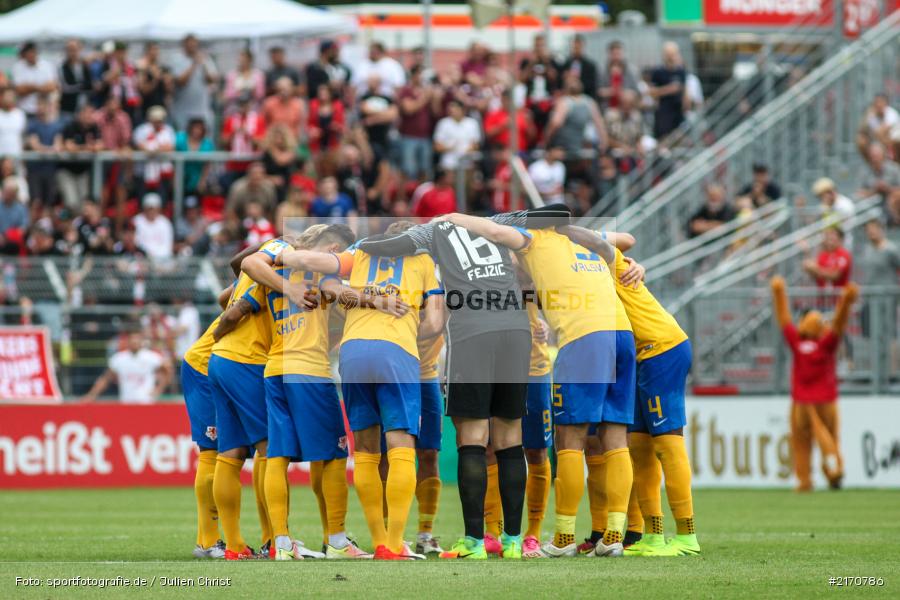 Flyeralarm-Arena, 20.08.2016, Runde 1, DFB-Pokal, Eintracht Braunschweig, FC Würzburger Kickers - Bild-ID: 2170786 Flyeralarm-Arena, 20.08.2016, Runde 1, DFB-Pokal, Eintracht Braunschweig, FC Würzburger Kickers - Bild-ID: 2170786