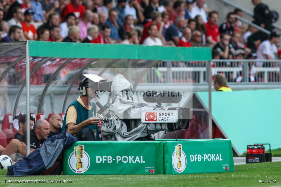 Flyeralarm-Arena, 20.08.2016, Runde 1, DFB-Pokal, Eintracht Braunschweig, FC Würzburger Kickers - Bild-ID: 2170792 Flyeralarm-Arena, 20.08.2016, Runde 1, DFB-Pokal, Eintracht Braunschweig, FC Würzburger Kickers - Bild-ID: 2170792