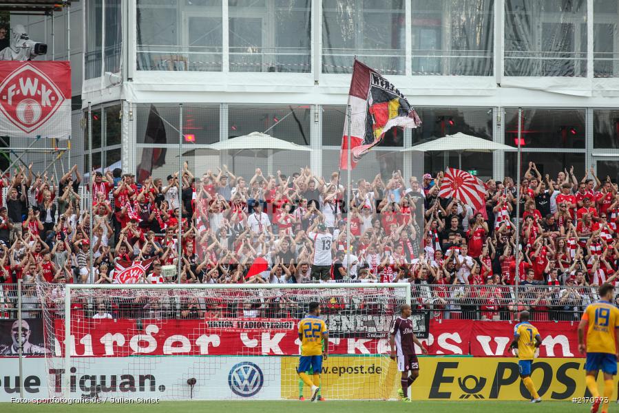 Flyeralarm-Arena, 20.08.2016, Runde 1, DFB-Pokal, Eintracht Braunschweig, FC Würzburger Kickers - Bild-ID: 2170793 Flyeralarm-Arena, 20.08.2016, Runde 1, DFB-Pokal, Eintracht Braunschweig, FC Würzburger Kickers - Bild-ID: 2170793