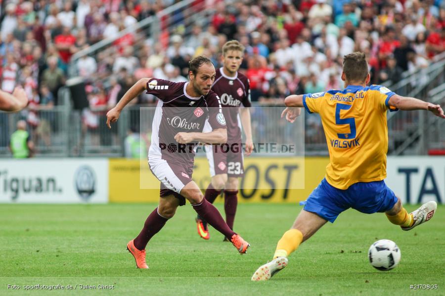 Flyeralarm-Arena, 20.08.2016, Runde 1, DFB-Pokal, Eintracht Braunschweig, FC Würzburger Kickers - Bild-ID: 2170803 Flyeralarm-Arena, 20.08.2016, Runde 1, DFB-Pokal, Eintracht Braunschweig, FC Würzburger Kickers - Bild-ID: 2170803